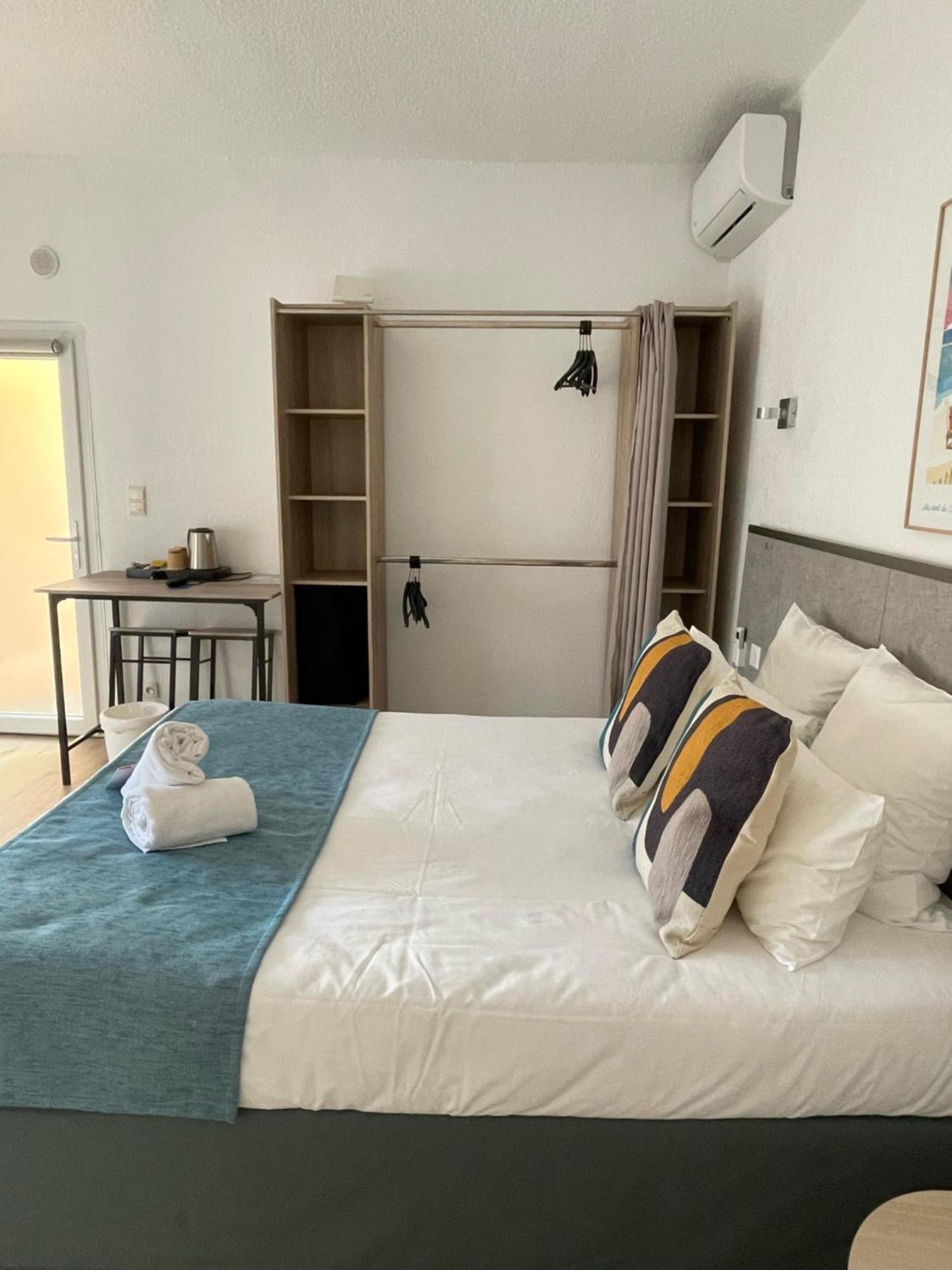 Hotel Saint Georges, Face A La Mer Canet-en-Roussillon Luaran gambar