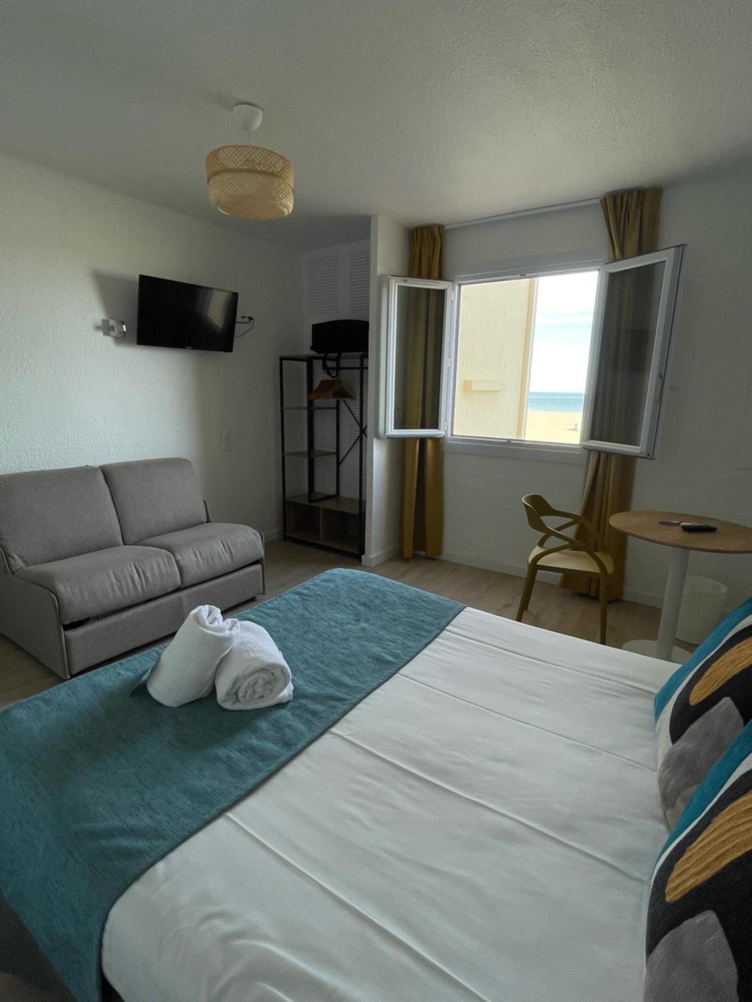 Hotel Saint Georges, Face A La Mer Canet-en-Roussillon Luaran gambar