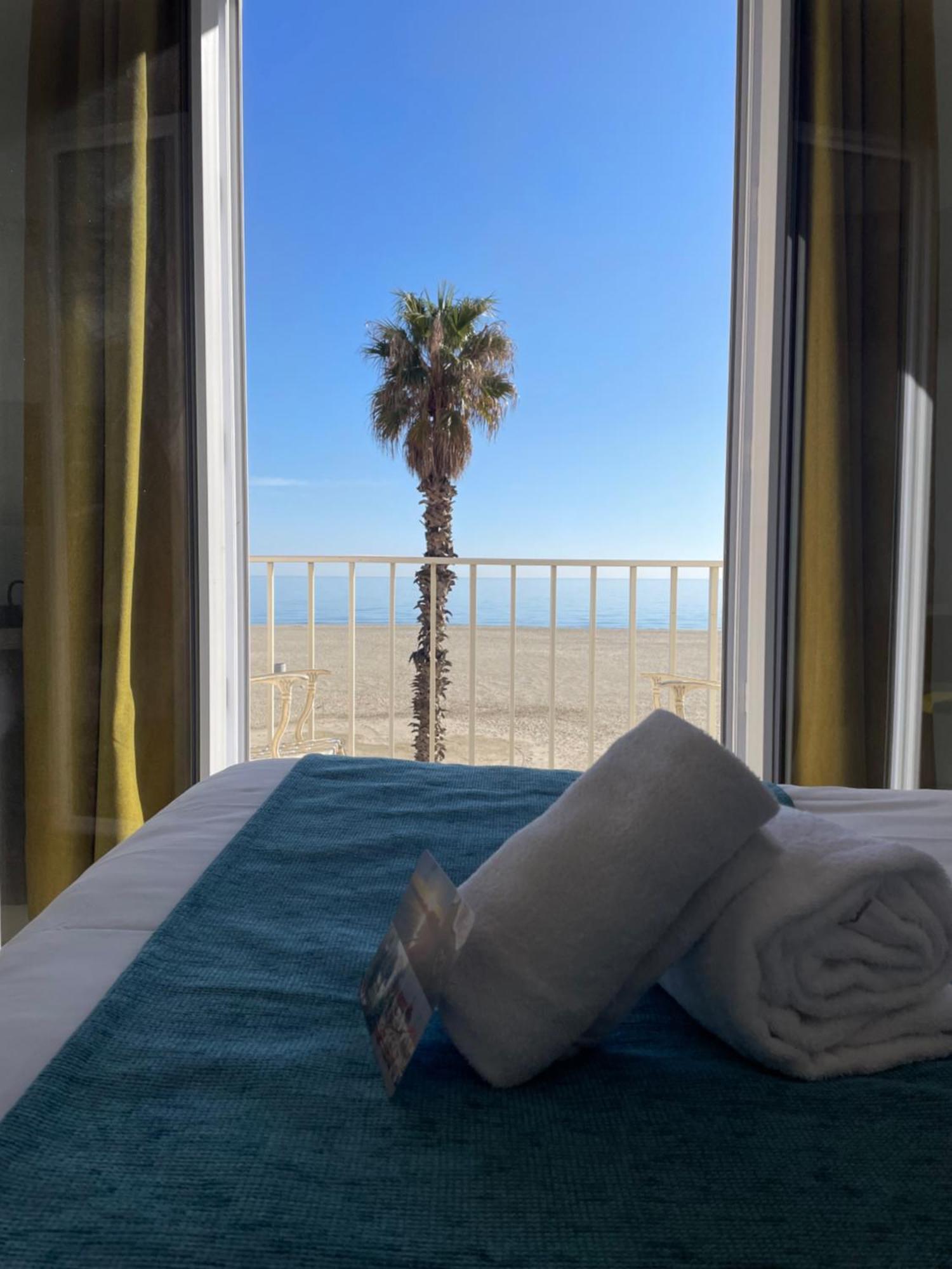 Hotel Saint Georges, Face A La Mer Canet-en-Roussillon Luaran gambar