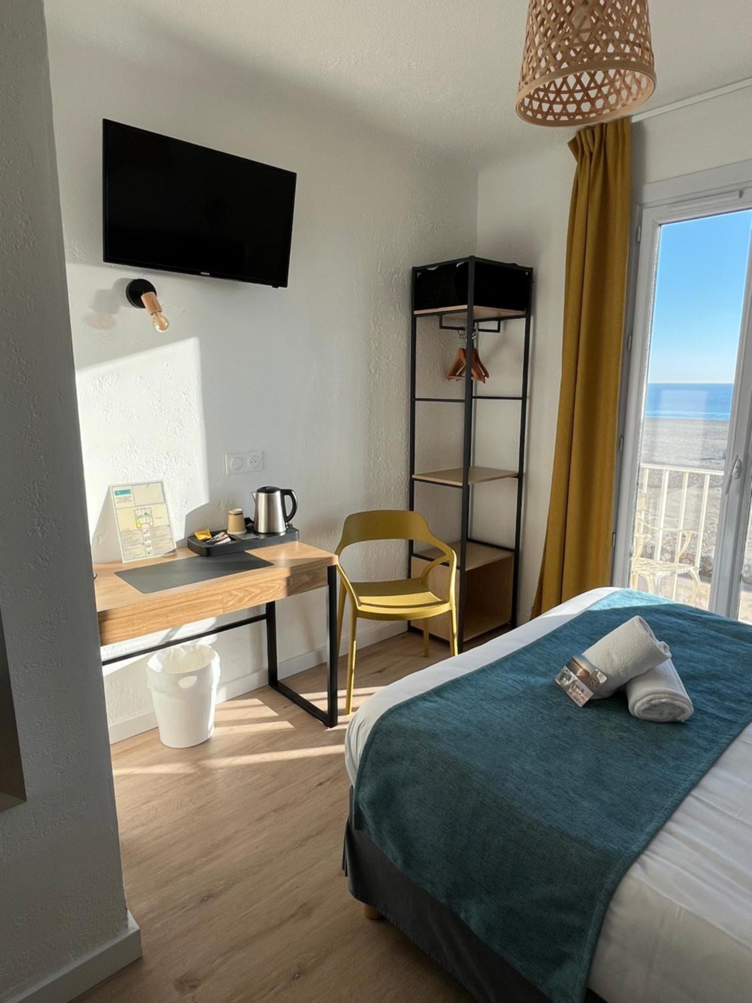 Hotel Saint Georges, Face A La Mer Canet-en-Roussillon Luaran gambar