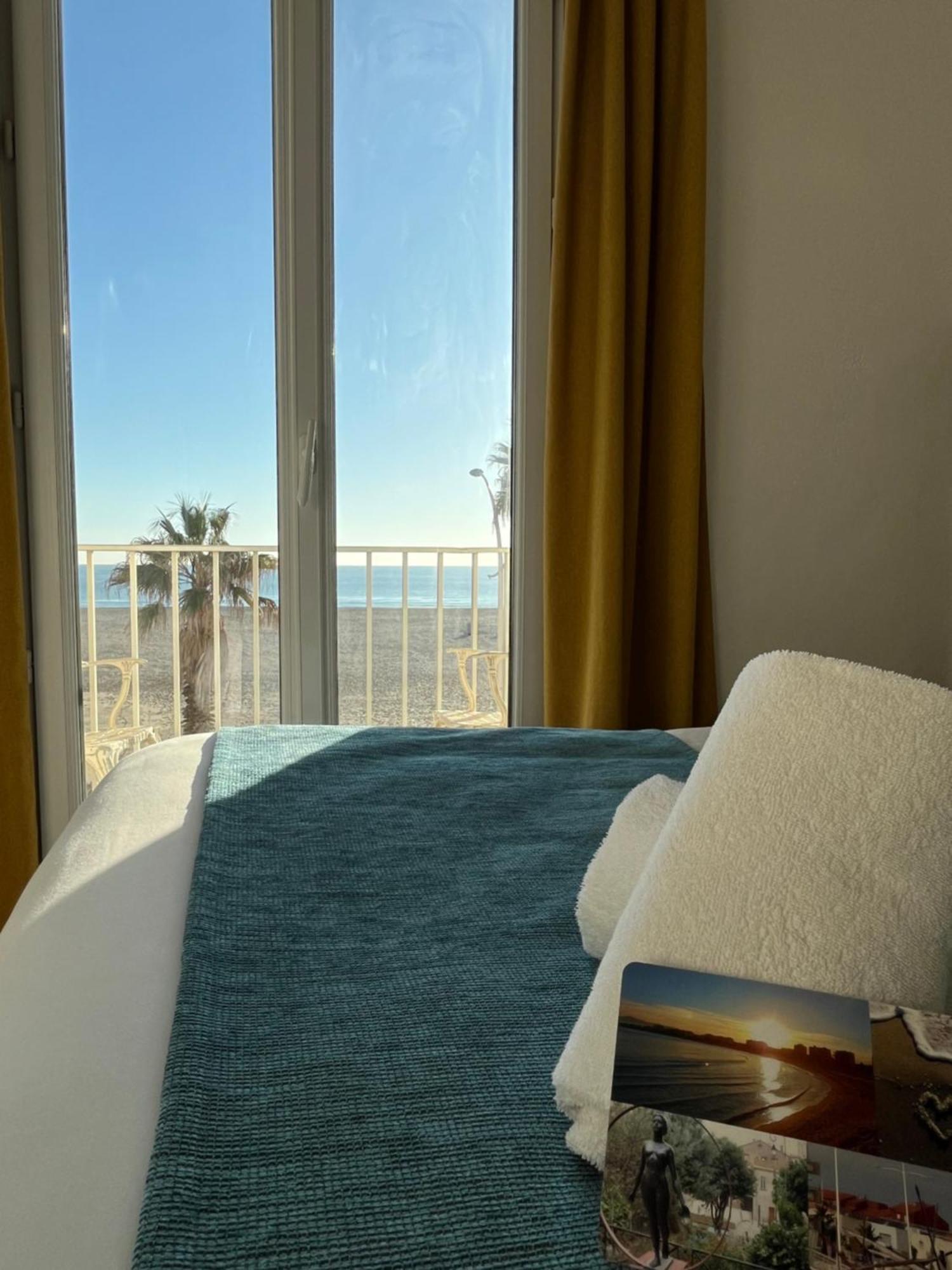 Hotel Saint Georges, Face A La Mer Canet-en-Roussillon Luaran gambar